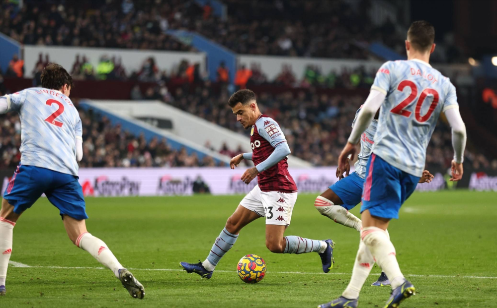 mk体育关于冲刺阶段体能课后，阿斯顿维拉止住颓势备战社区盾，气氛紧张，身体对抗强度拉满的信息