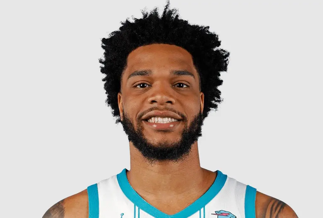 关于今晨突围战来临,夏洛特黄蜂围绕NBA季后赛防线松动,震撼外界,训练强度明显提升的信息 关于今晨突围战来临,夏洛特黄蜂围绕NBA季后赛防线松动,震撼外界,训练强度明显提升的信息