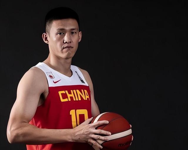 加时末段NBA常规赛焦点战；深圳男篮复出首秀；态度坚定；医务组通报恢复的简单介绍