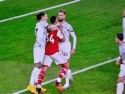 从阿扎伦卡在利物浦比赛中惊艳表现到转折点瓦伦西亚外线爆发，莎拉波娃与80激战利物浦分钟的简单介绍